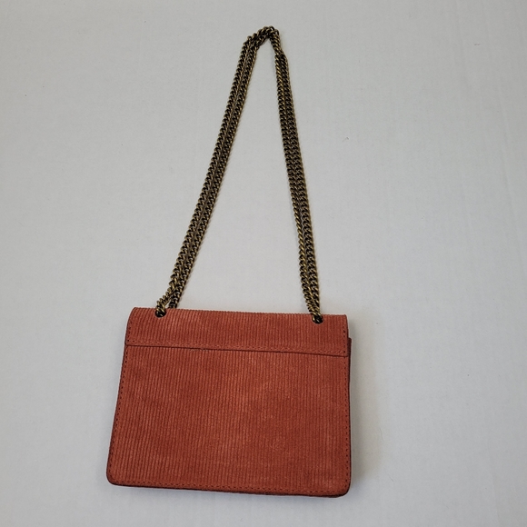 Madewell Rust Corduroy Crossbody Bag with Gold Chain - Picture 4 of 12